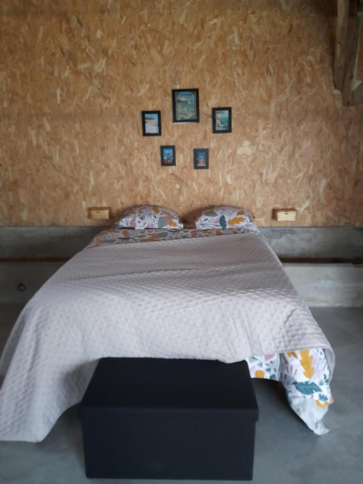 Le Manege Villa Thietreville Bagian luar foto